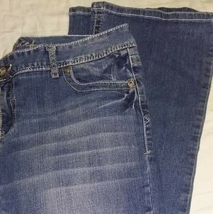 Maurices jeans 061